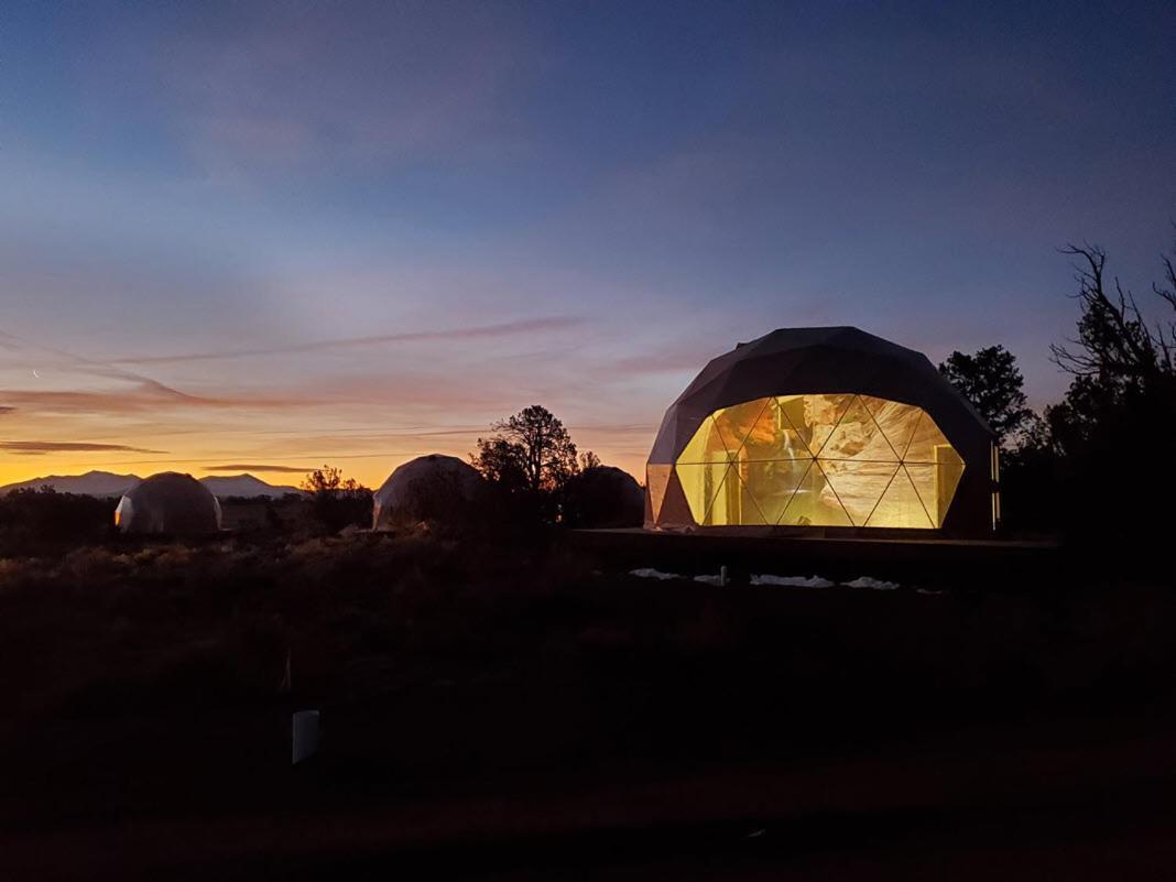 Clear Sky Resorts - Grand Canyon - Unique Sky Domes Valle Buitenkant foto